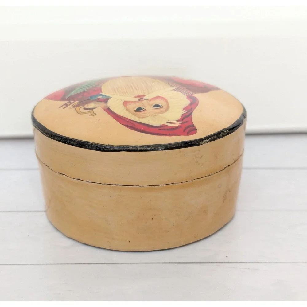 Vtg Hand Painted Paper Mache Lacquer Trinket Box Santa Christmas Box Lid India